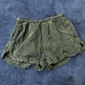Brandy Melville shorts
